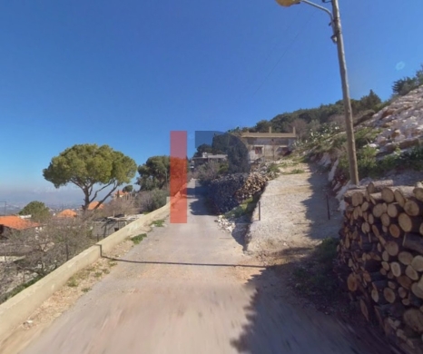 R9-3248 Land for Sale in Zgharta – 1,800 m², House, Zoning 20/40 — 2