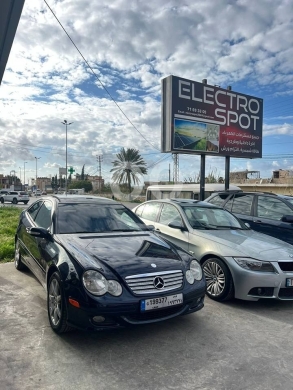 Mercedes-Benz in Saida - Mercedes compact model 2005