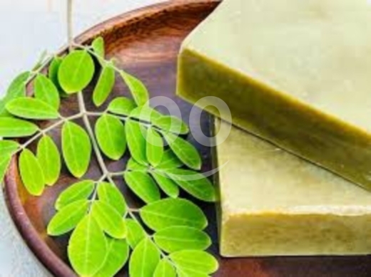 Health & Beauty in Biaqout - صابون المورينجا لإشراق ونضارة الوجه | Moringa Face Glow Bar Nutrient-Rich Revitalizing Soap