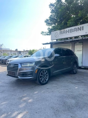 Audi in Zouk Mosbeh - Audi Q7 2017