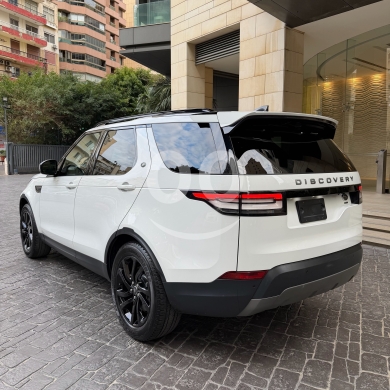 لاند روفر في مدينة بيروت - لاند روفر ديسكفري 2018 7 مقاعد كارفكس نظيف | Land Rover Discovery 2018 7 Seats Clean Carfax