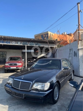 Mercedes-Benz in Minieh - Mercedes S320 1997