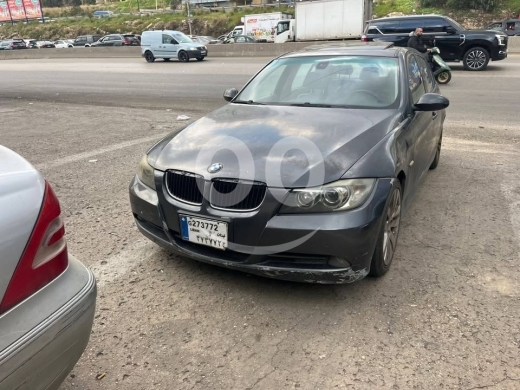 BMW in Nabatyeh - E90 2006
