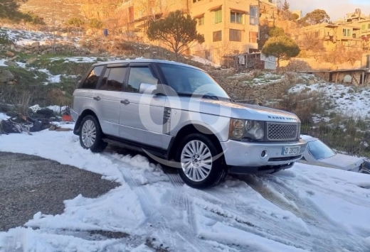Land Rover in Charoun - RANGE VOGUE 2003