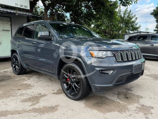 Jeep in Zouk Mosbeh - Grand cherokee Model 2018