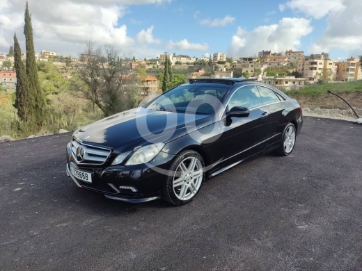 Mercedes-Benz in Nabatyeh - E350 model 2010