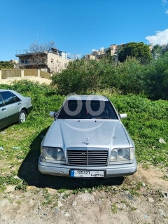 Mercedes 300 ce model 93