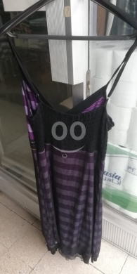 Vêtements, chaussures et accessoires dans Al Midan - فستان صيفي نسائي أنيق (موف وأسود) | Elegant Purple & Black Summer Dress
