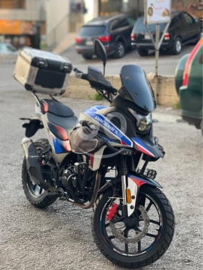 Motorcycles & ATVs in Jbeil - Dockors