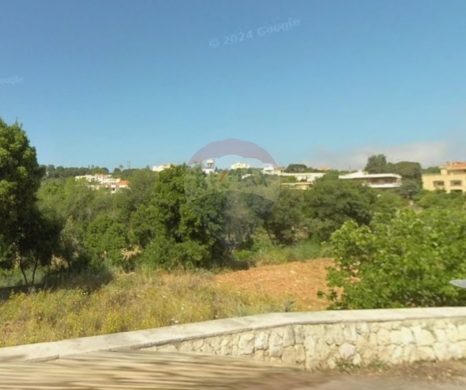 Lands for sale in Batroumine - R9-3272 Land for Sale in Batroumine Koura - 5,589 m²,Fully Serviced أرض للبيع في بترومين الكورة - 5,589 متر مربع،مجهزة بالكامل
