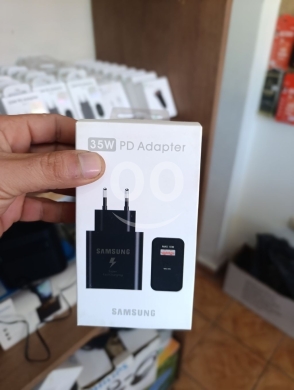 Mobile accessories in Haysseh - شاحن سامسونج أصلي بقوة 35 واط للشحن السريع | Original Samsung 35W PD Adapter Super Fast Charging