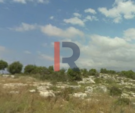 R9-3274 Land for Sale in Btouratij Koura – 3,059 m — 2
