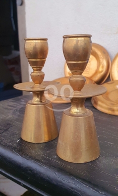 Antiques & Collectibles in Salim Slam - شمعدان برونز اوروبي طقم لا يتكرر