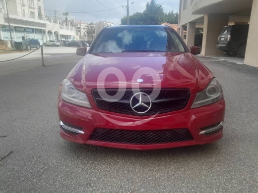 Mercedes-Benz in Zahleh - C250 2012