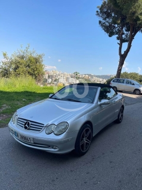 Mercedes-Benz in Dekouaneh - Clk 320 2004