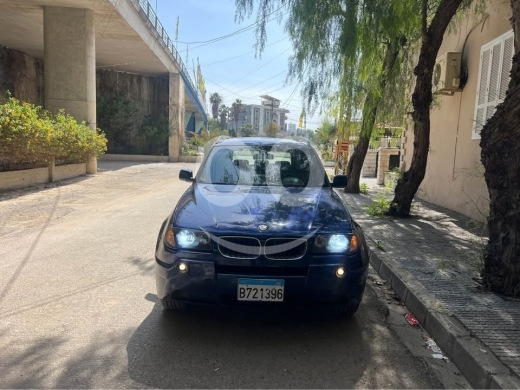 BMW in Saida - Bmw x3 model 2004