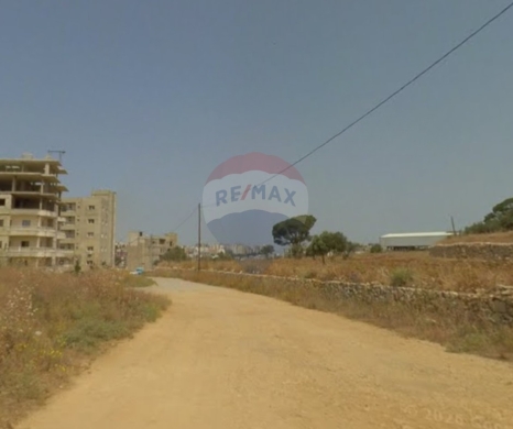 Lands for sale in Mejdlaya - R9-3275 Industrial Land for Sale in Mejdalaya Zgharta - 11,000 m²أرض صناعية للبيع في مجدليا زغرتا - 11,000 متر مربع