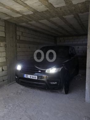 Land Rover in Jiyeh - Rover sport 2015