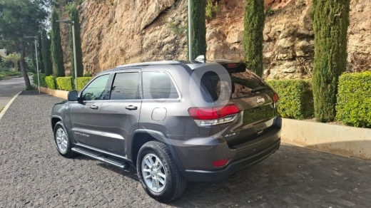 Jeep in Beirut City - جيب جراند شيروكي تريل تريد 2020 | Jeep Grand Cherokee Trail Trade 2020