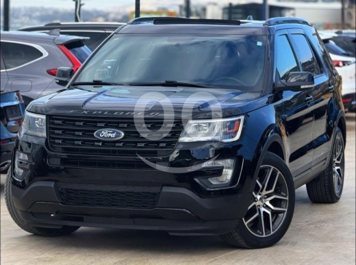 Ford in Dahr el-Ain - Ford explorer 2017 ful options clean carfax ممتاز