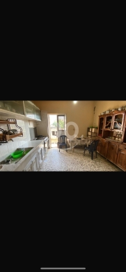 Apartments for sale dans Al Hmayra - للبيع شقة المحمرة مقابل قصر الحلاب مساحة ١٠٠ م سطح