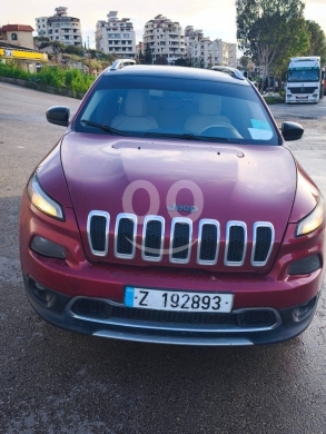 Jeep in Beirut City - jeep cherokke 2015 full
