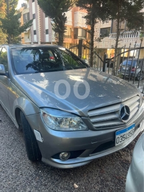 Mercedes-Benz in Beirut City - Mercedes C 300 2009