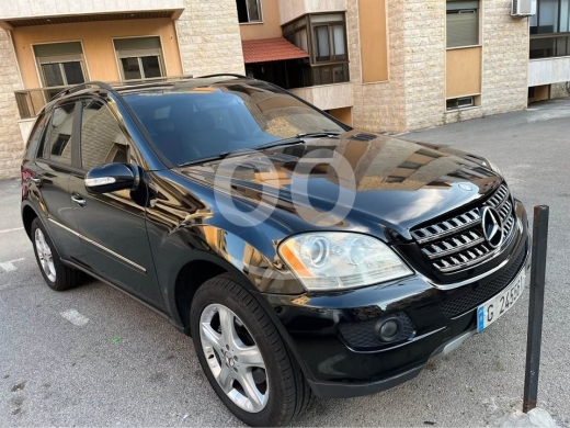 Mercedes-Benz in Beirut City - Mercedes ML350 2006
