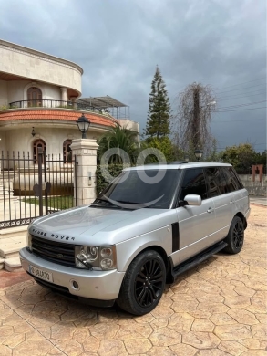 Land Rover in Saida - Range Rover Vogue Model 2004