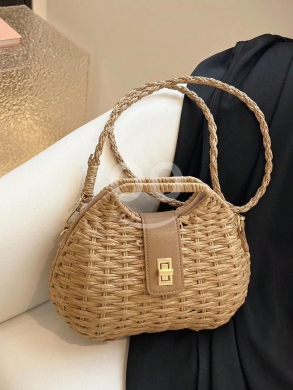 Clothes, Footwear & Accessories in Loussiya - جزادين