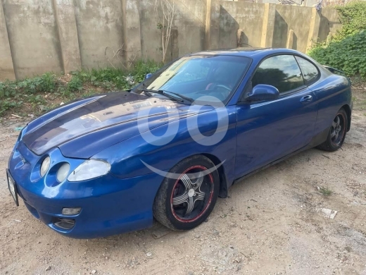 Hyundai in Beirut City - هيونداي موديل ٢٠٠٢