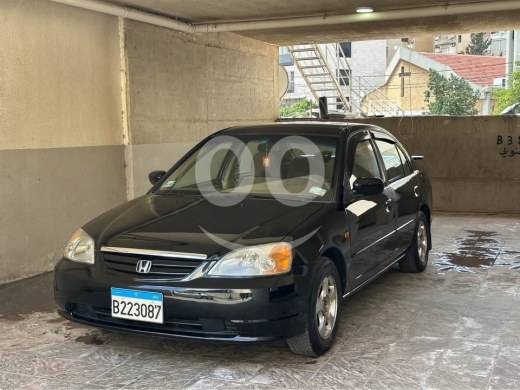 هوندا في مدينة بيروت - Honda civic 2004