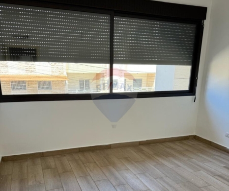 Apartments for sale dans Nakhleh - R9-3289 Apartment for Sale in Nakhleh Koura - 123 m² شقة للبيع في نخلة الكورة - 123 متر مربع