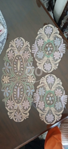 طقم ميلان شغل إيد "راهبات" أثري ونادر | Exquisite Antique Handmade Milanese Lace Set