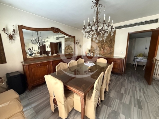شقق للبيع في اشرفيه - Apartment for sale in achrafieh 300 sqm with balconies and parking