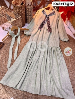 Clothes, Footwear & Accessories in Loussiya - فستان مع بروش