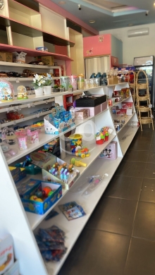 Mobilier et équipement de bureau dans Dahr el-Ain - Shop Interior Shelving & Islands - ديكور محل رفوف وجزيرتين للبيع