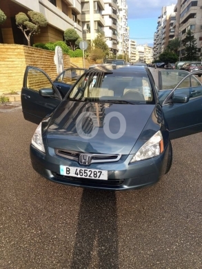 Honda in Beirut City - Honda accord Model 2004