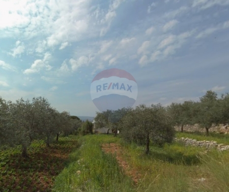 اراضي للبيع في كفر حبو - R9-3295 Land for Sale in Kfarhabou Danniyeh - 3000 m², Panoramic Viewأرض للبيع في كفرحبّو الضنية - 3000 متر مربع، إطلالة بانورامية