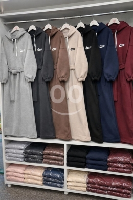 Vêtements, chaussures et accessoires dans Sindiyaneh - فستان شتوي تركي فليس مكفول 8 ألوان بـ22$ | Women&#039;s Turkish Fleece Dress 8 Colors