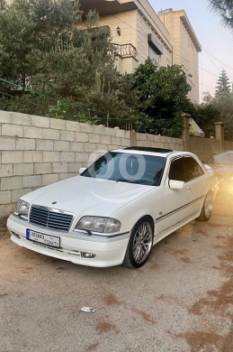 Mercedes-Benz in Sour - C240 2000