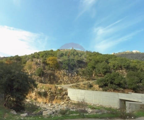 R9-3300 Land for Sale in Majdal Akkar – 136,000 m²أرض للبيع في مجدل عكار – 136,000 متر مر… — 3