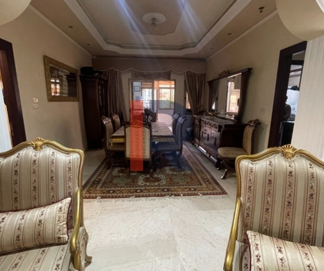 R9-3306 Apartment for Sale in Jemayzet Tripoli – 240 m² — 3