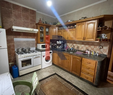 R9-3307 Apartment for Sale in Mina Tripoli – 180 m² — 3