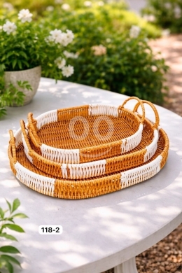 Other electronics in Loussiya - طقم صواني وسلل قش بيضاوية (3 قطع) بتصميم ريفي مودرن | 3-Piece Oval Wicker Tray & Basket Set 12$