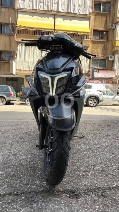 TVS RACE XT CHRIS KING EDITION