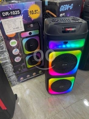 Audio & Stereo in Beirut City - سبيكر حفلات عملاق DR-1025 بقوة مضاعفة وإضاءة RGB كاملة | Massive DR-1025 Party Speaker Dual 10.5"