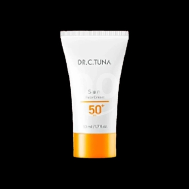 Health & Beauty in Baabda - كريم الوجه الواقي من الشمس SPF 50+ من دكتور سي تونا بحمض الهيالورونيك | Dr. C. Tuna Sun Face Cream