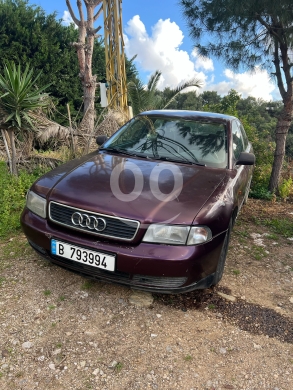 Audi in Dekouaneh - أودي A4 نظيفة جداً بحالة ممتازة | Audi A4 Clean Condition - Dekwaneh