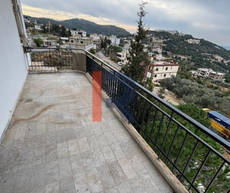 R9-3323 Apartment for Sale in Zgharta – 180 m² — 2